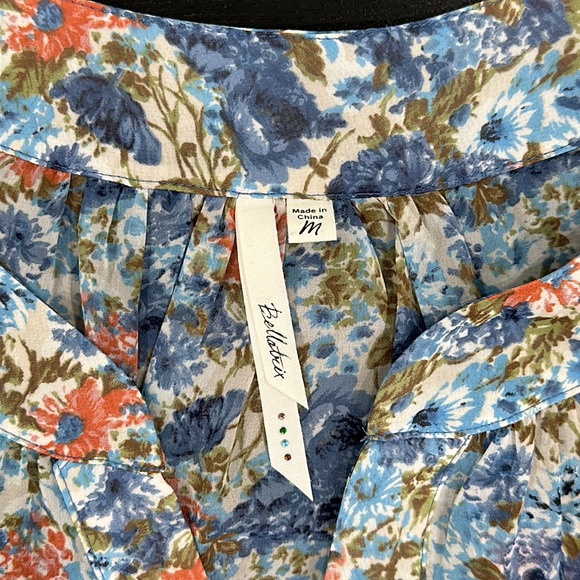 Bellatrix Floral Blouse - Picture 9 of 10
